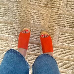 Bryr Norma Platform Wood Clogs in Poppy - size 8